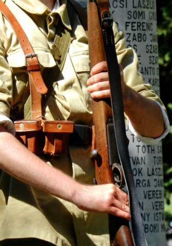 Emlékmenet a katonahősökért 2017 34